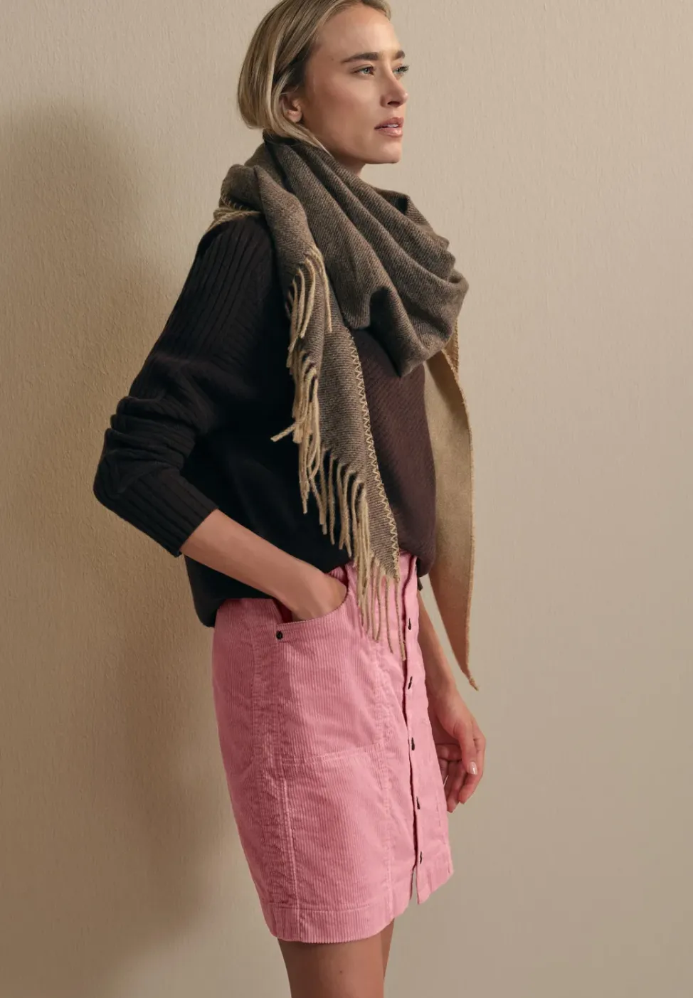 Corduroy rok met knoopsluiting