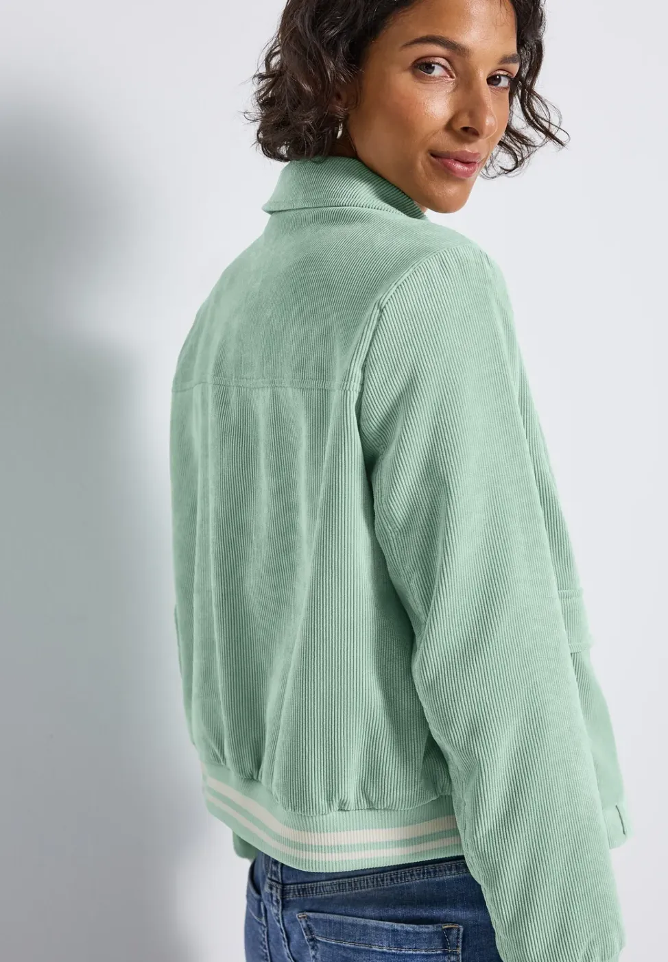 Kort corduroy jack
