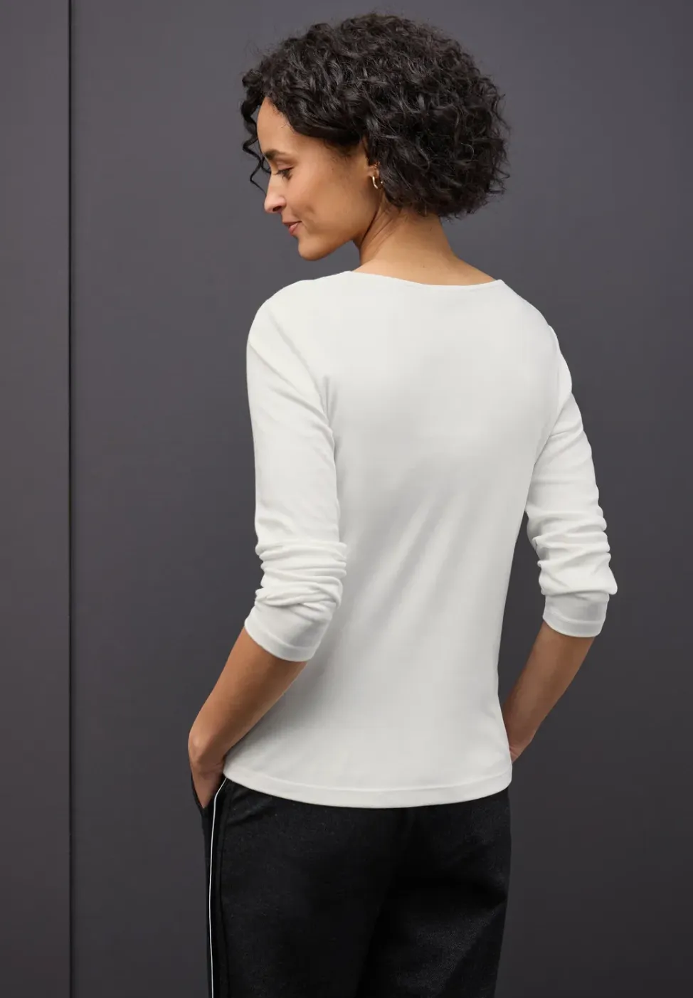Shirt met hartvormige halslijn