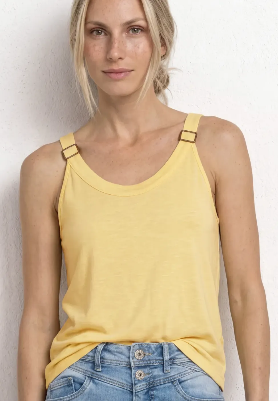 Top met V-hals en decoratief detail